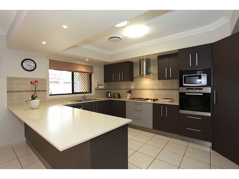 16 Elliot Street, Carseldine QLD 4034