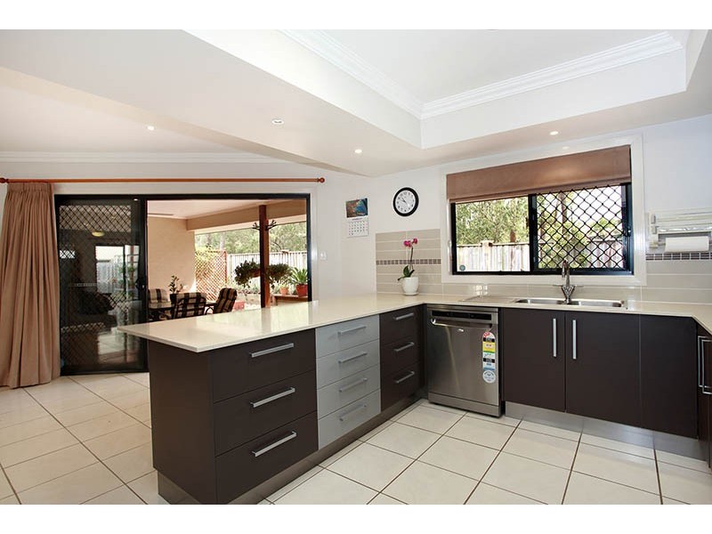 16 Elliot Street, Carseldine QLD 4034