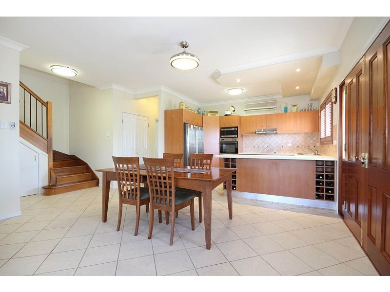 21 Anzac Road, Carina Heights QLD 4152