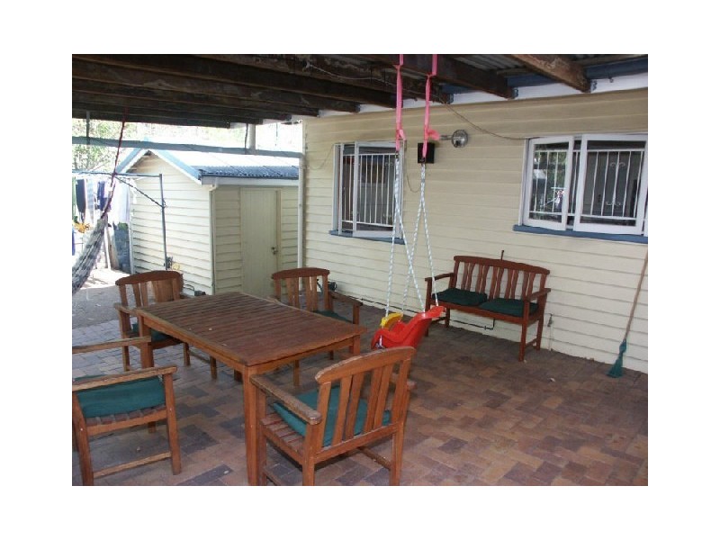 35 Wilgarning Street, Stafford Heights QLD 4053