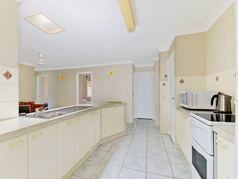 42 Commander Street, Deception Bay QLD 4508