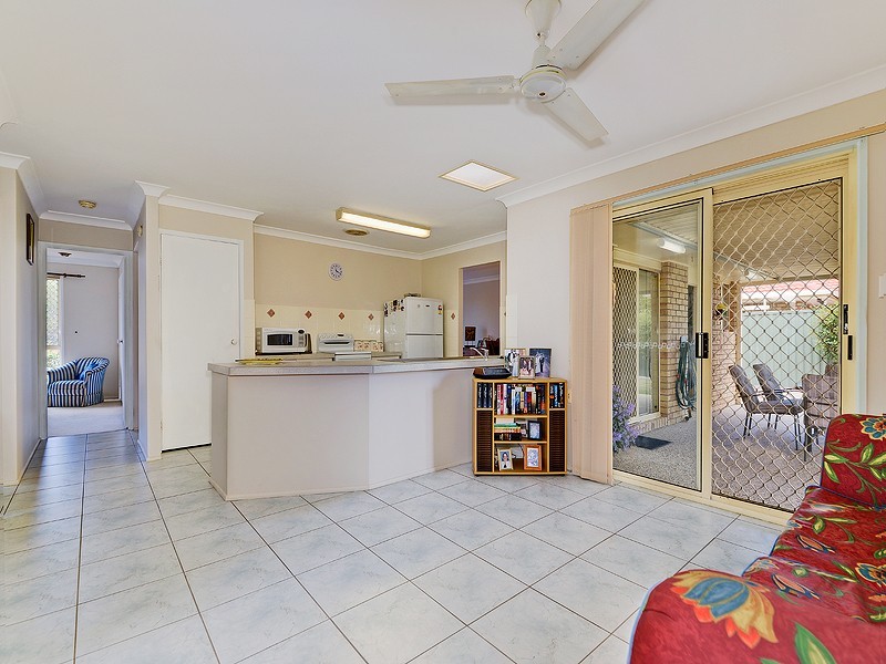 42 Commander Street, Deception Bay QLD 4508