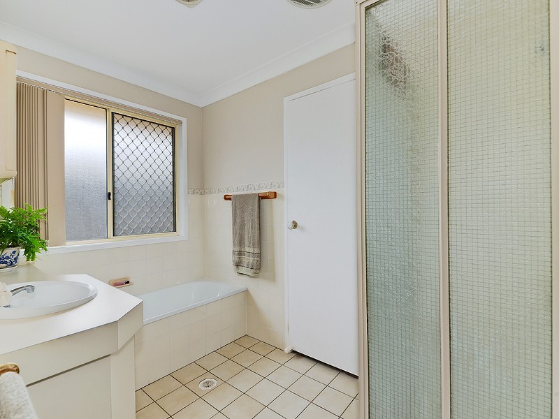 42 Commander Street, Deception Bay QLD 4508