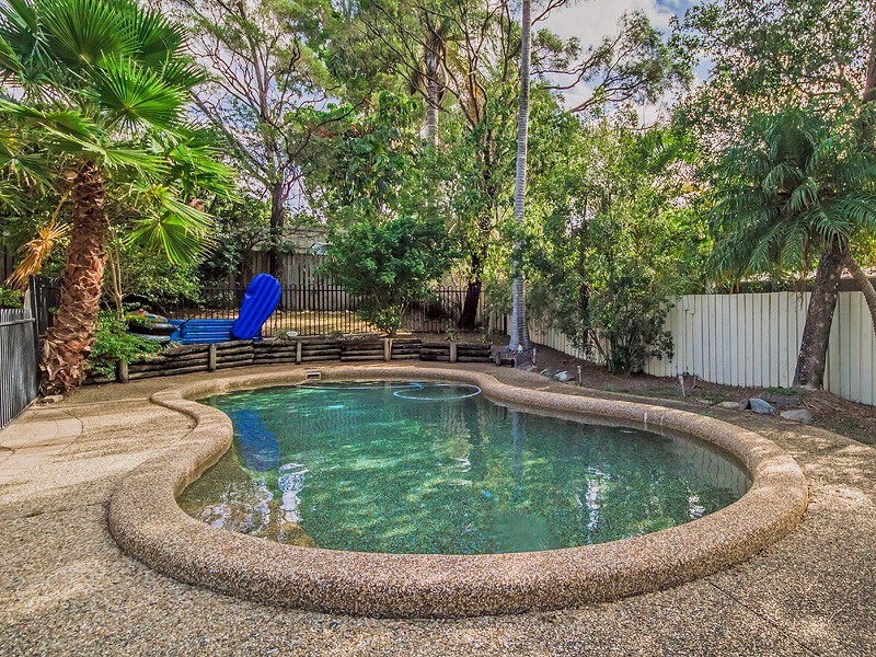 4 Wilga Grove, Ashmore QLD 4214