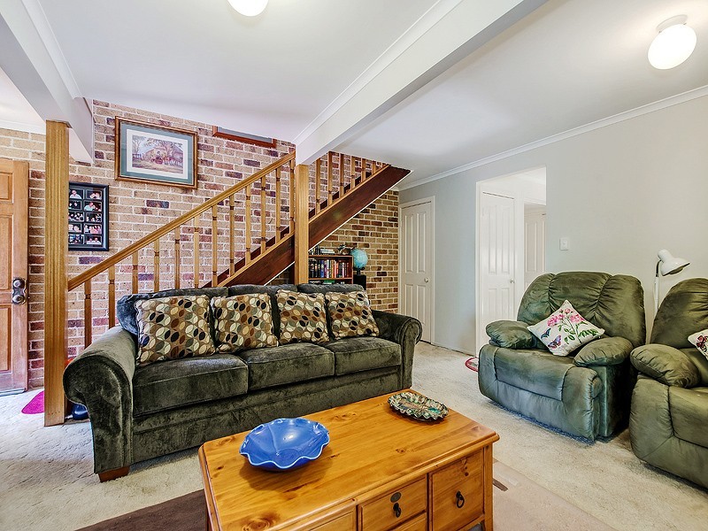 2/3 Cherbourg Court, Petrie QLD 4502