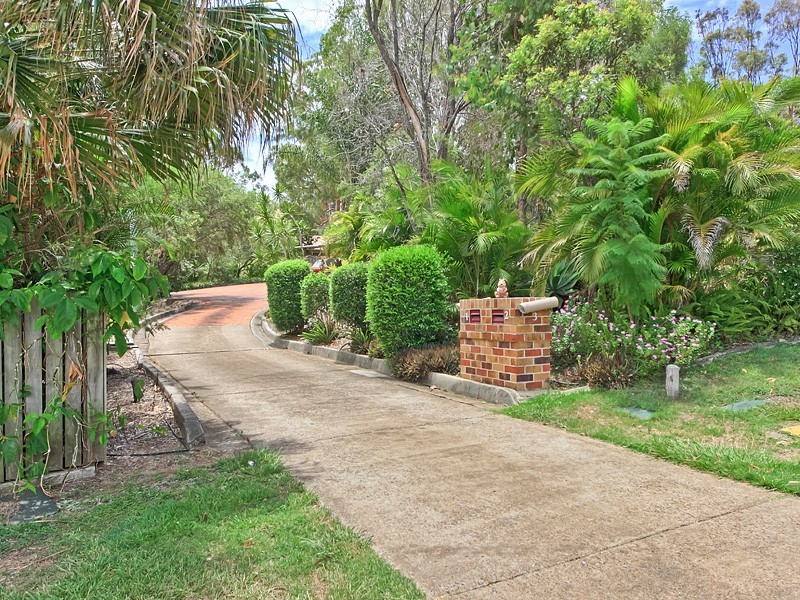 2/3 Cherbourg Court, Petrie QLD 4502