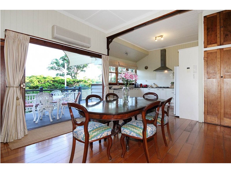 125 Ashgrove Avenue, Ashgrove QLD 4060