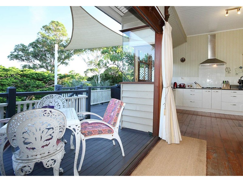 125 Ashgrove Avenue, Ashgrove QLD 4060