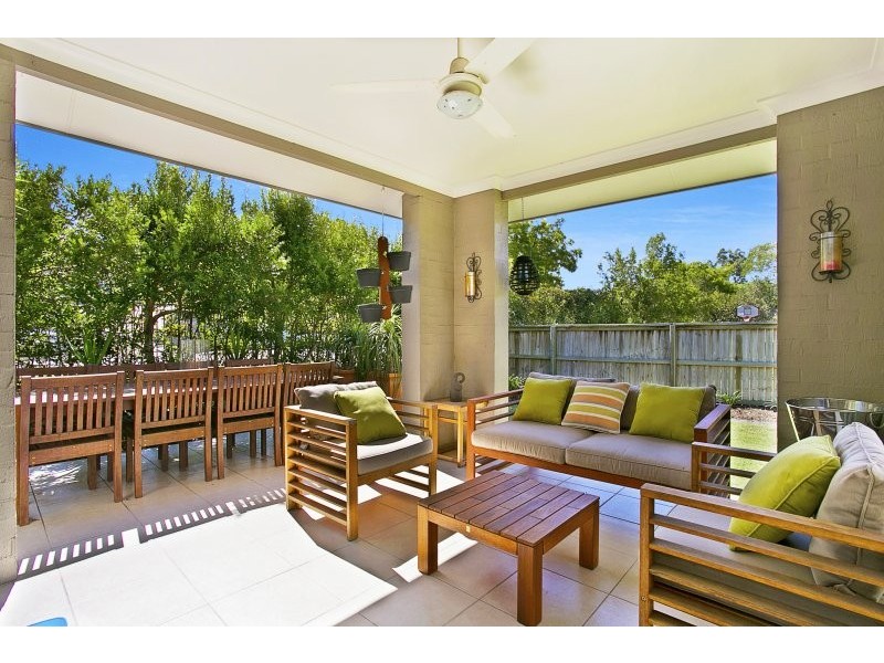 2/18 McPherson Road, Sinnamon Park QLD 4073