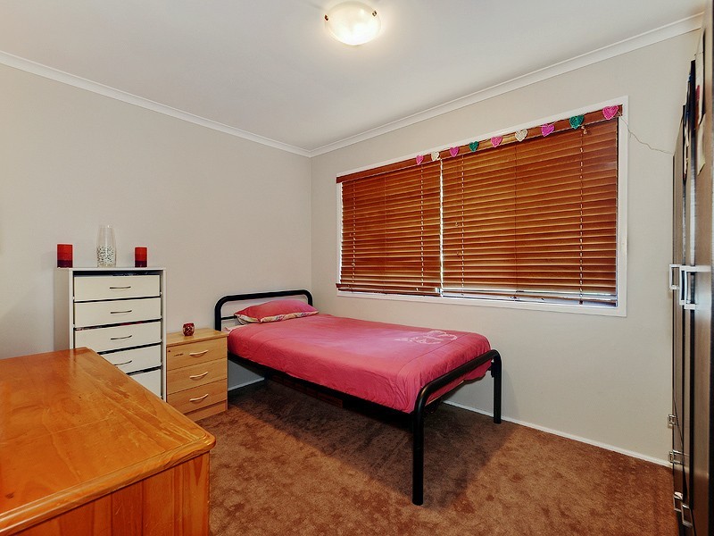 9 Janmarie Court, Kallangur QLD 4503