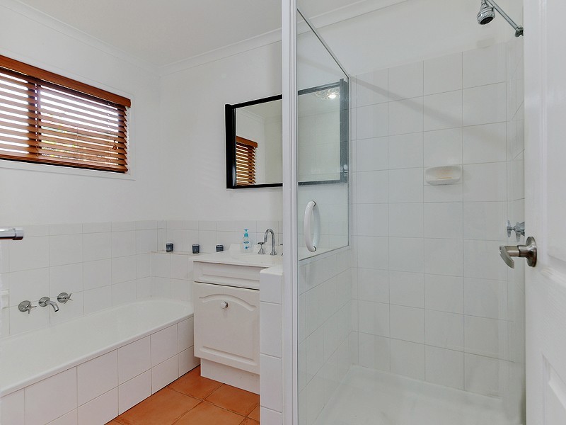 9 Janmarie Court, Kallangur QLD 4503