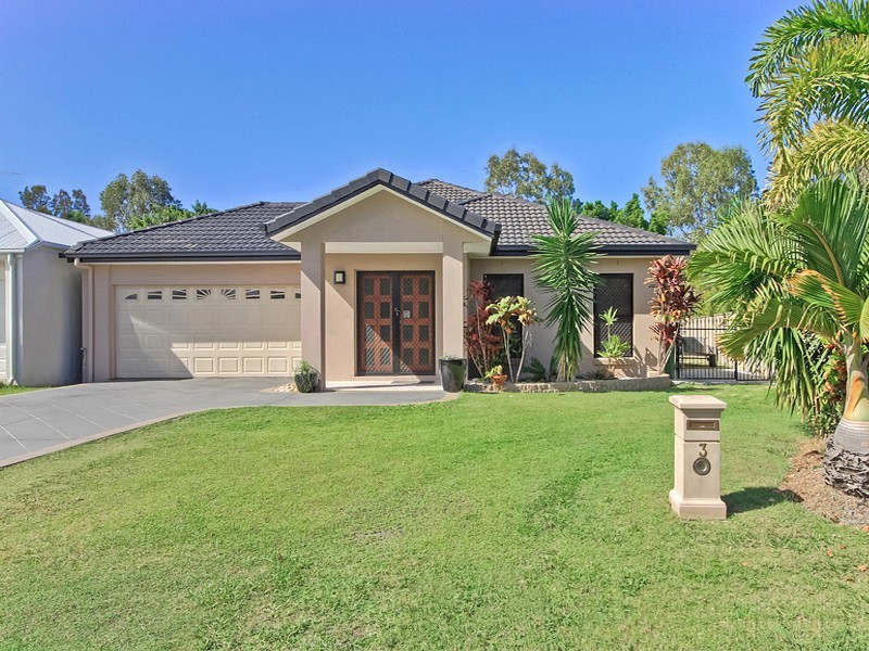 3 Skandia Court, Newport QLD 4020