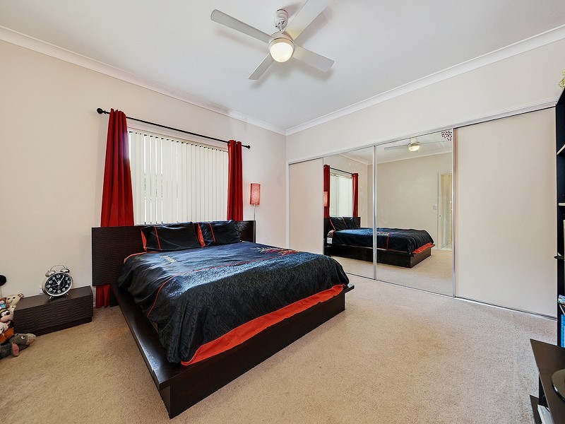 3 Skandia Court, Newport QLD 4020