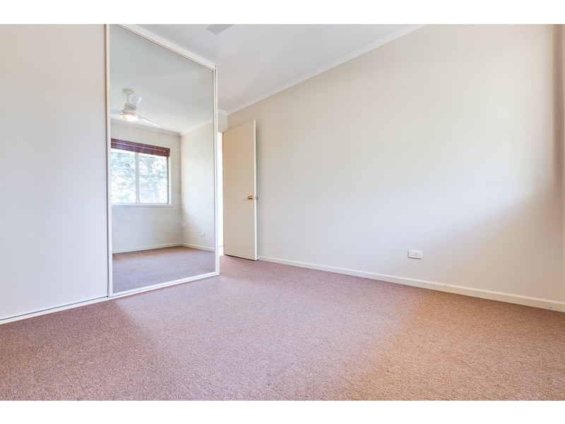 5 Melinda Court, Springwood QLD 4127