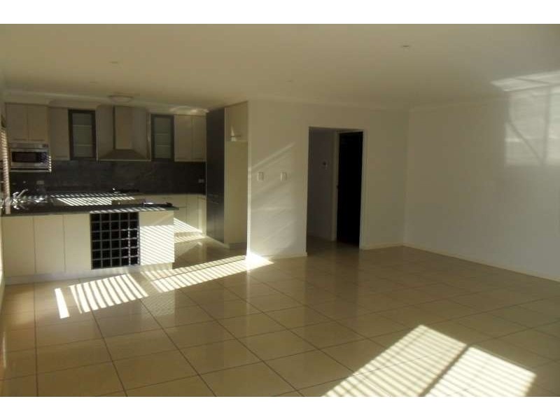 4 Michael David Drive, Warner QLD 4500