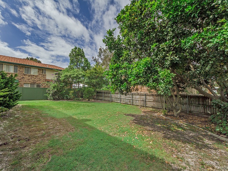 7/3 Ahern Street, Labrador QLD 4215