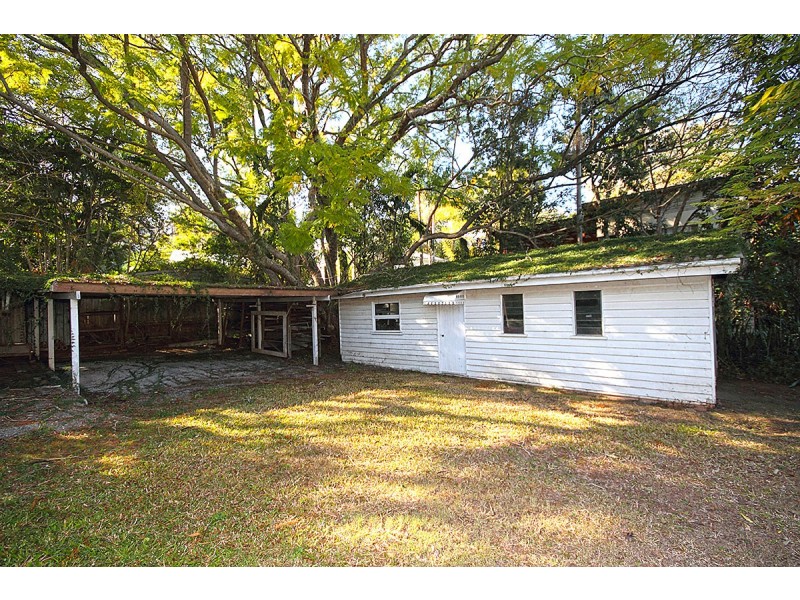 24 Napier Street, St Lucia QLD 4067