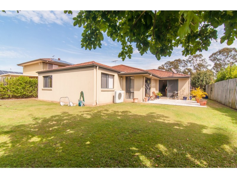 33 Macaranga Crescent, Carseldine QLD 4034
