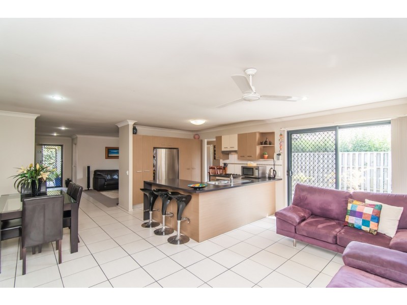 33 Macaranga Crescent, Carseldine QLD 4034