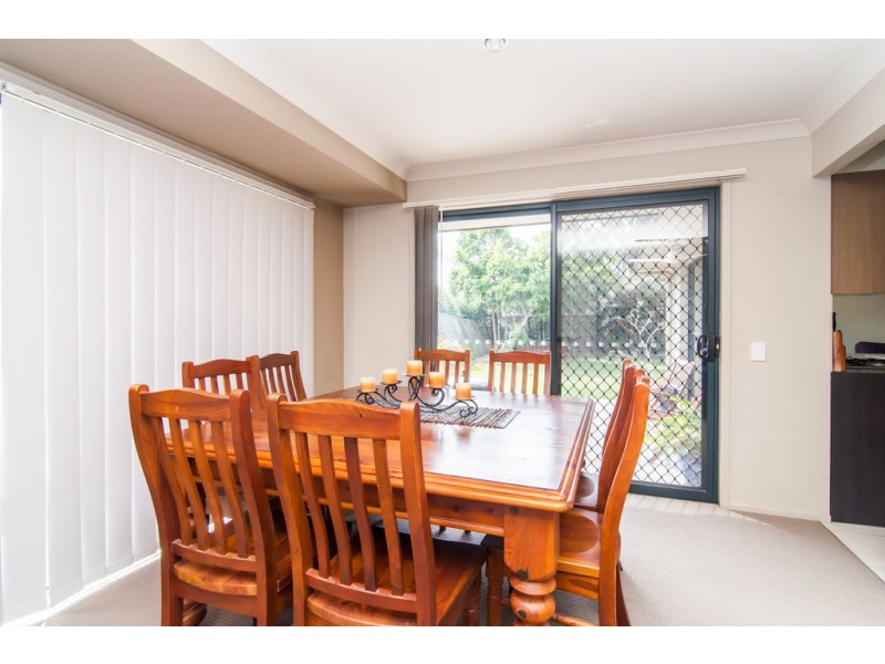 33 Macaranga Crescent, Carseldine QLD 4034