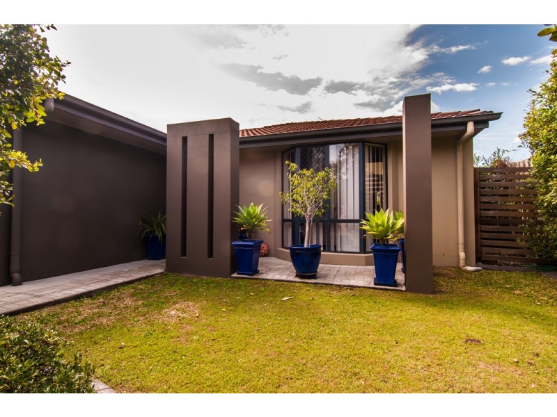 33 Macaranga Crescent, Carseldine QLD 4034