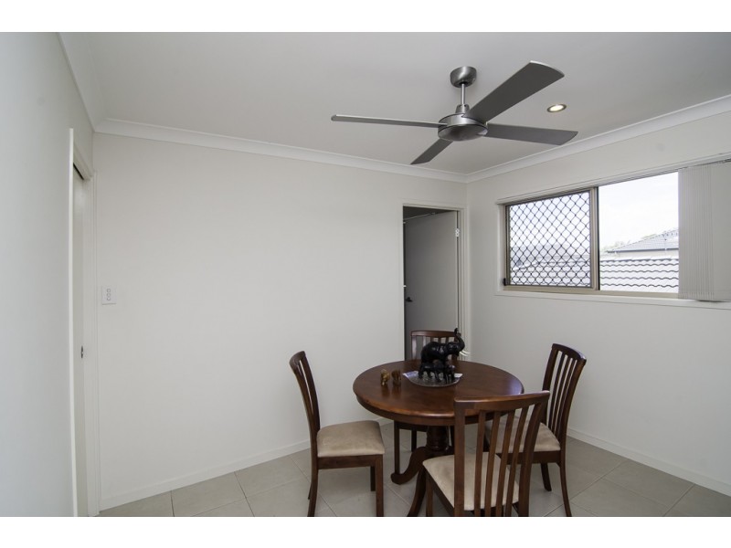 1 and 2/9 River Breeze Drive, Griffin QLD 4503