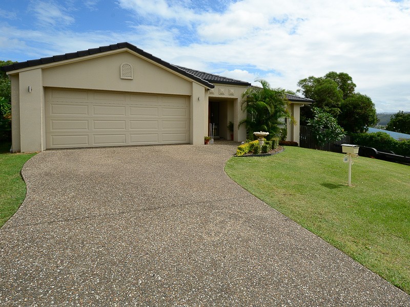 55 Manra Way, Pacific Pines QLD 4211