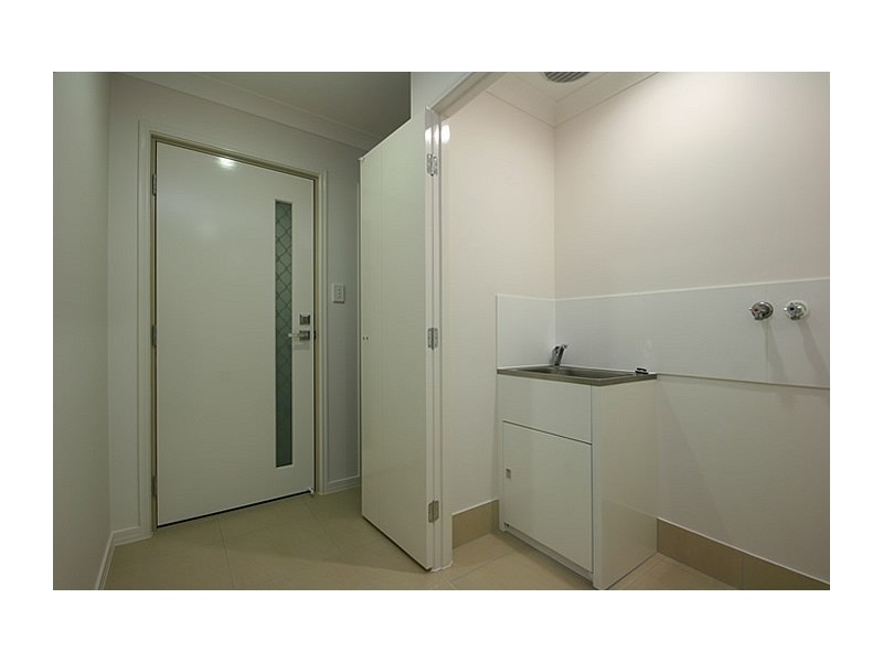 1and2/49-51 Reibelt Drive, Caboolture QLD 4510