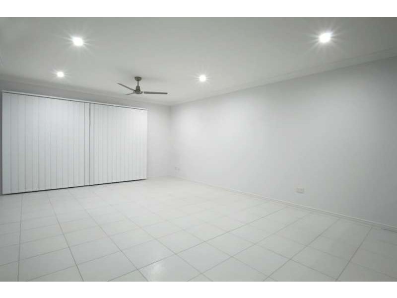 1 and 2/11 Thistle Street, Upper Caboolture QLD 4510