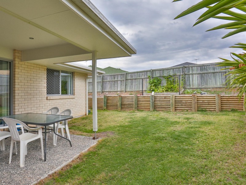 1 and 2/11 Thistle Street, Upper Caboolture QLD 4510