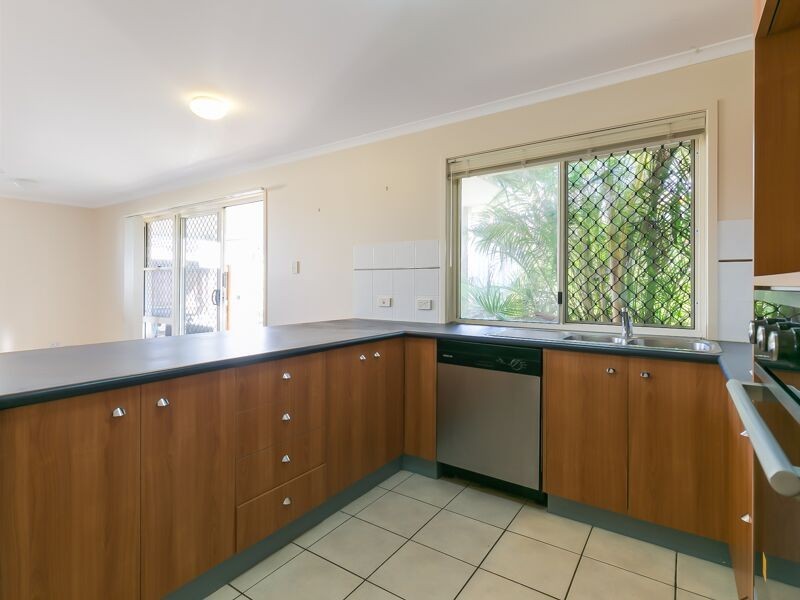 31/8 Zahner Place, Manly West QLD 4179