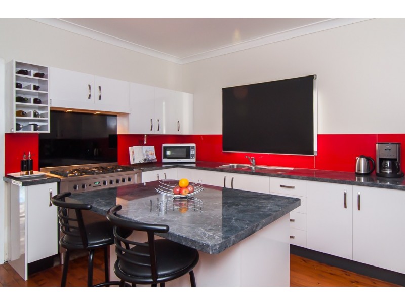 198 Queens Parade, Brighton QLD 4017