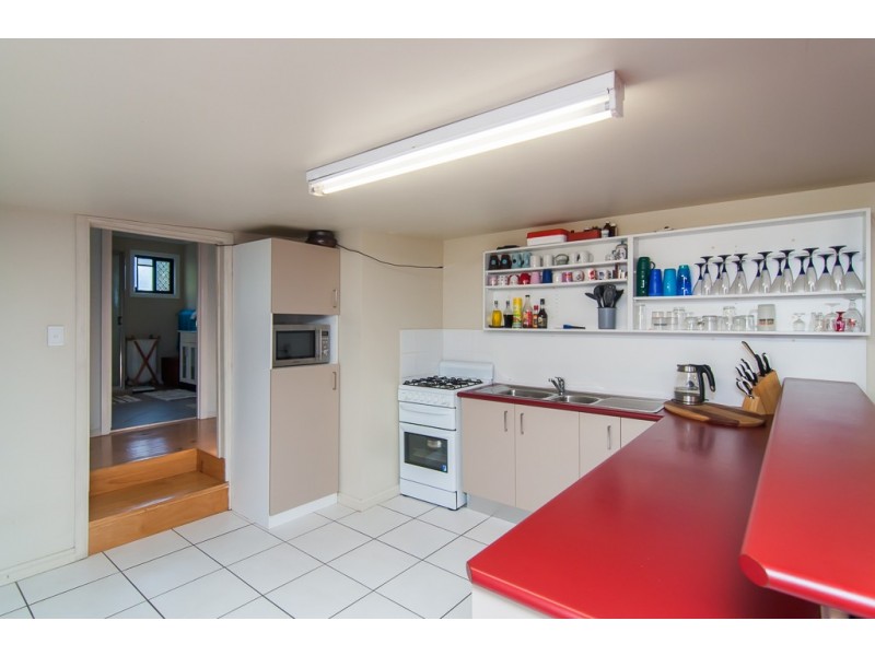 198 Queens Parade, Brighton QLD 4017