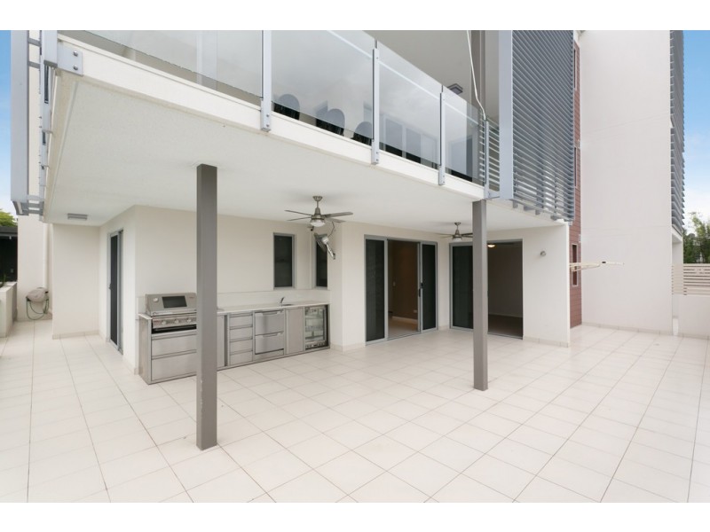 18 Barramul Street, Bulimba QLD 4171