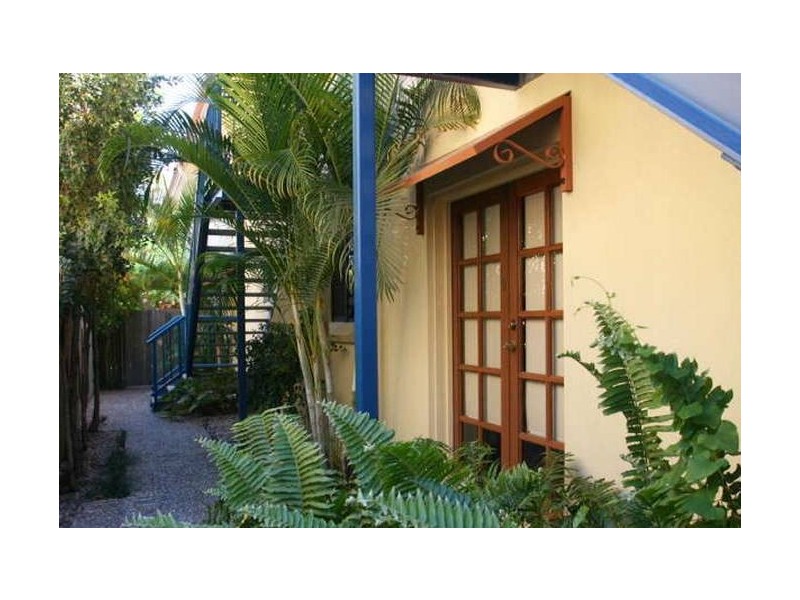 2/64 Paradise Island, Surfers Paradise QLD 4217