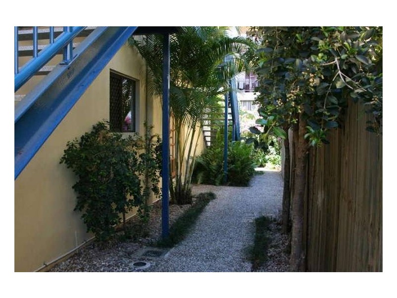 2/64 Paradise Island, Surfers Paradise QLD 4217