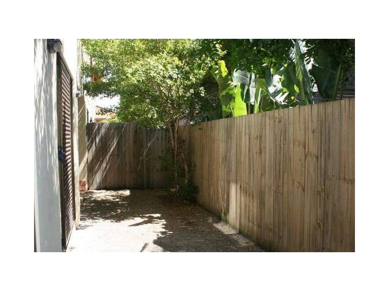 2/64 Paradise Island, Surfers Paradise QLD 4217