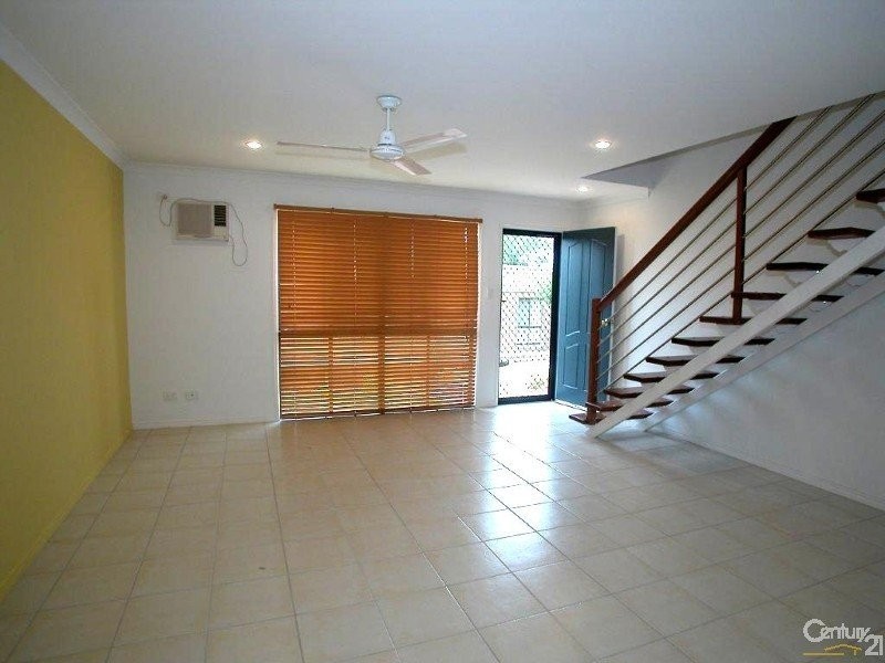 33 Butler St, New Auckland QLD 4680