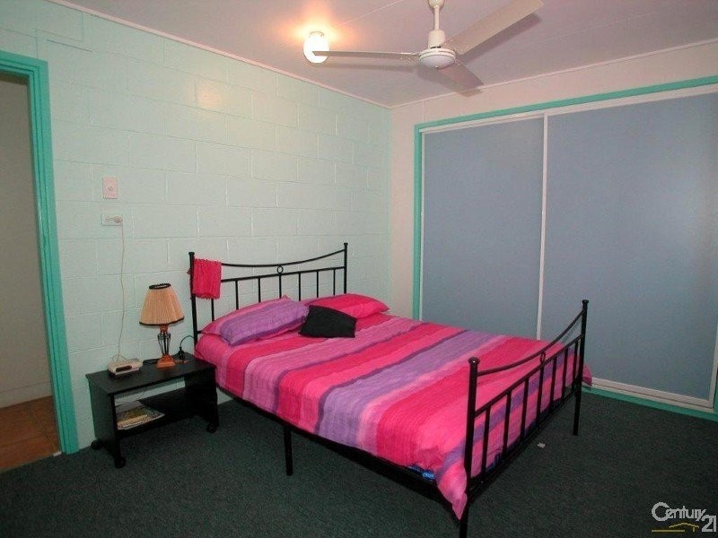 33 Butler St, New Auckland QLD 4680