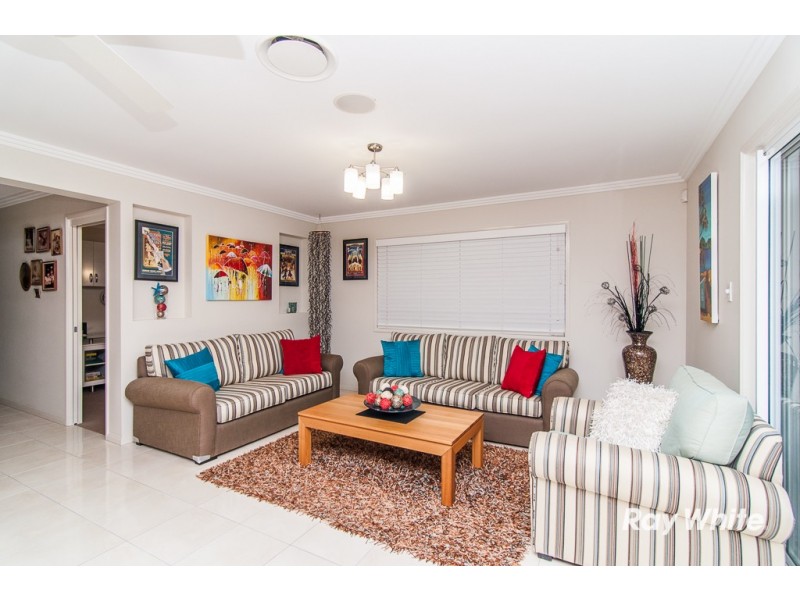 39 Emily Street, Deagon QLD 4017