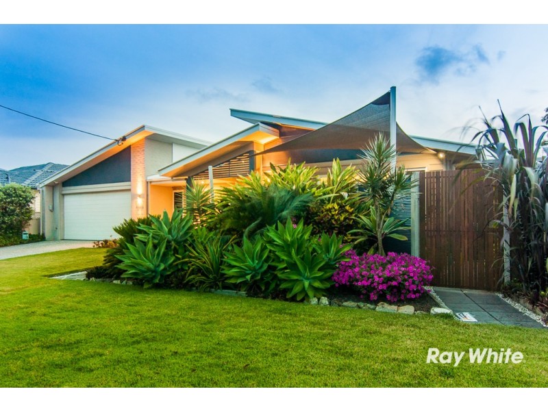 39 Emily Street, Deagon QLD 4017