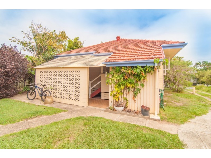 3 Esperanto Street, Redcliffe QLD 4020