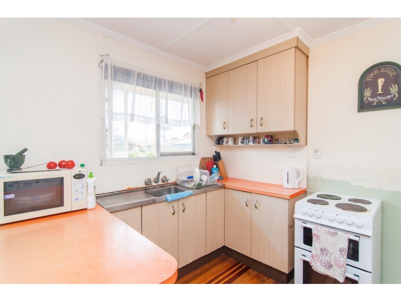 3 Esperanto Street, Redcliffe QLD 4020