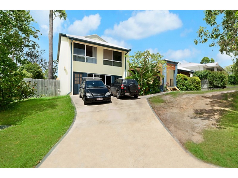 4 Peachester Close, Ormeau QLD 4208