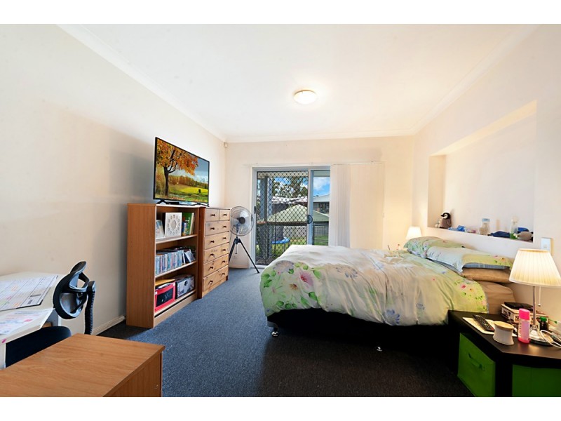 4 Peachester Close, Ormeau QLD 4208