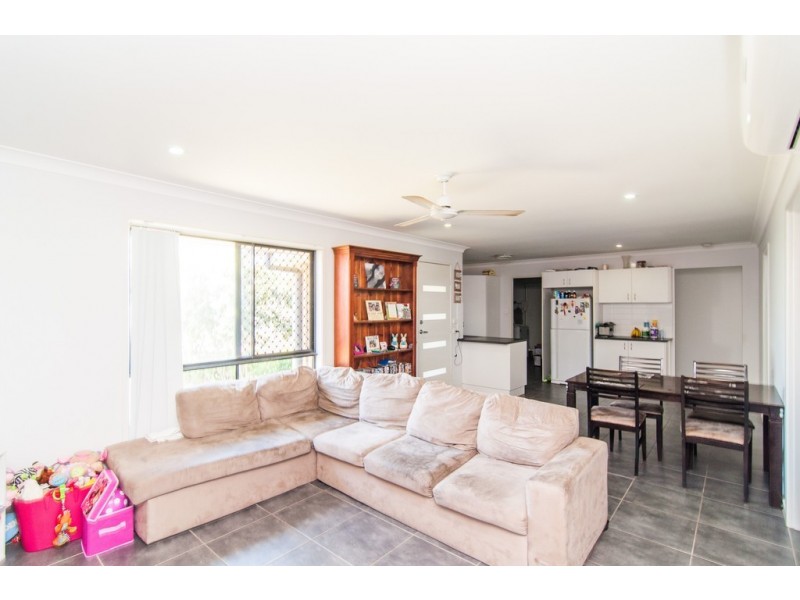 15 Norgay Court, Warner QLD 4500