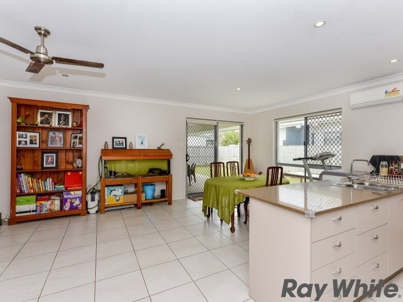 1 Headland Drive, Birtinya QLD 4575