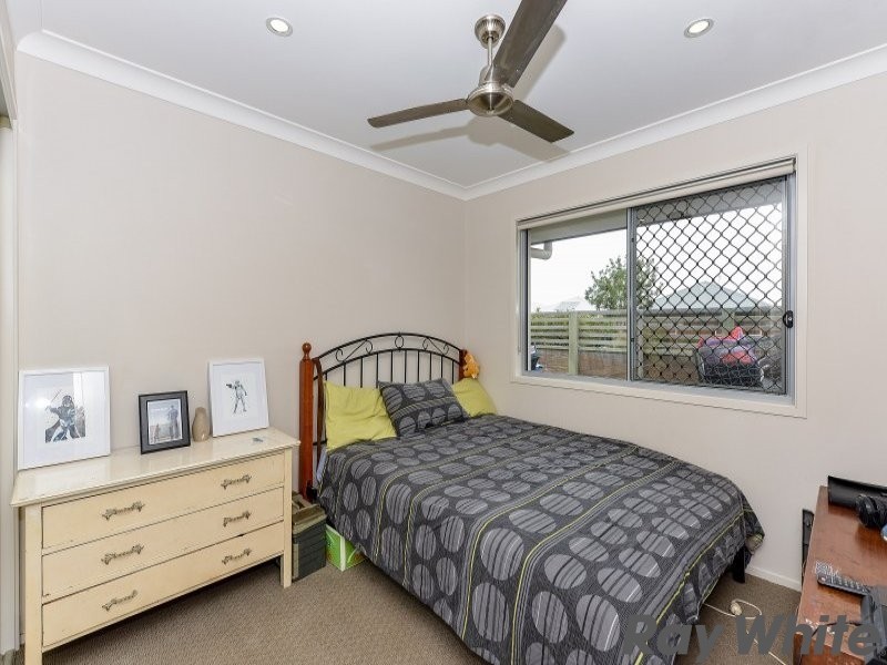1 Headland Drive, Birtinya QLD 4575