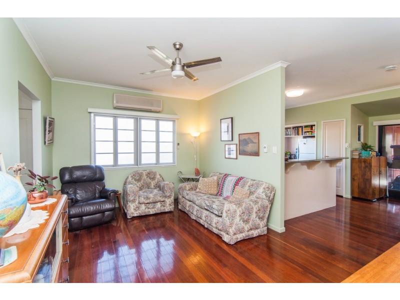 43 Emily Street, Deagon QLD 4017