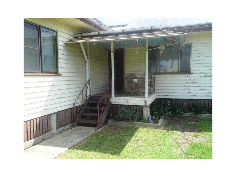 10 Edith Street, Deagon QLD 4017